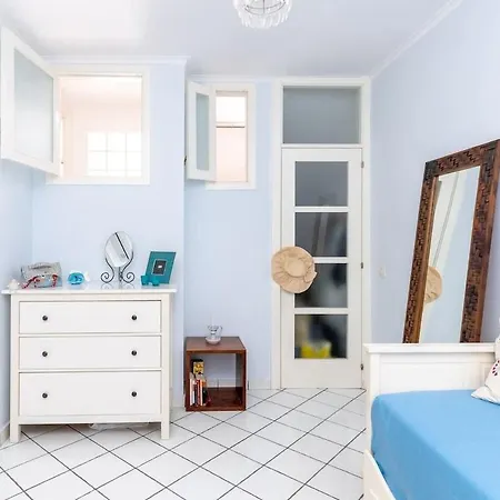 Apartment Realty Holidays - Pinny House Sorrento
