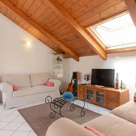 شقة Seasuntour - Pinnidy' S House