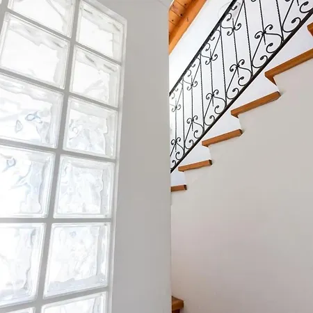 Realty Holidays - Pinny House *