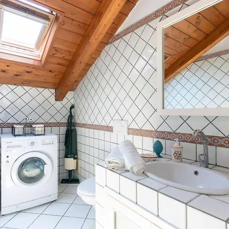 Apartment Realty Holidays - Pinny House Sorrento
