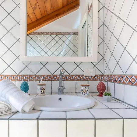 Realty Holidays - Pinnidy' S House *