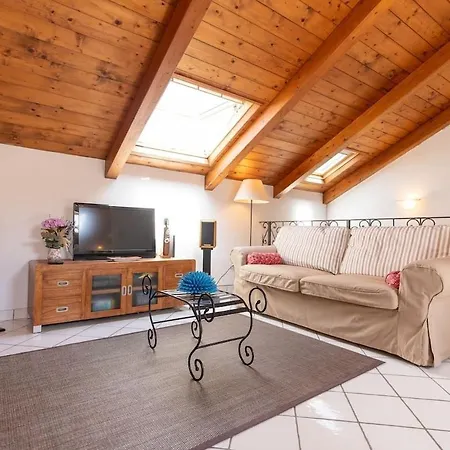 Realty Holidays - Pinny House Apartamento *