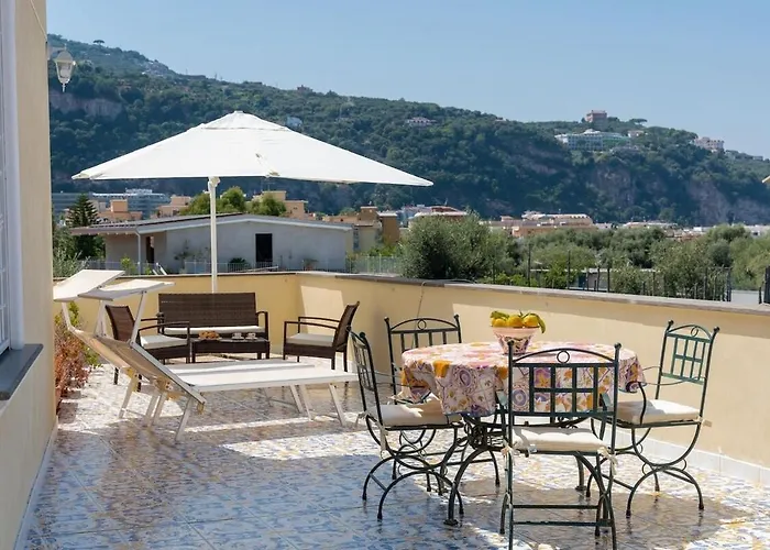 Seasuntour - Pinnidy' S House